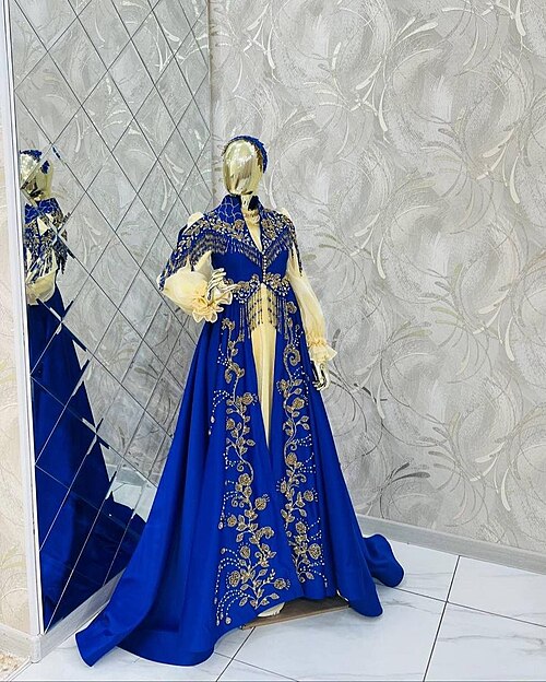 Binafsha atlas kelin libosi